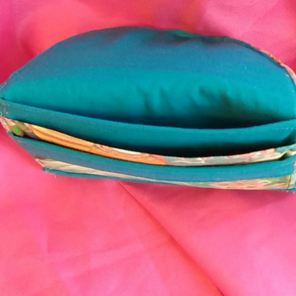 Cute Rabbit Anime Wave pouch - Picture 8 of 9